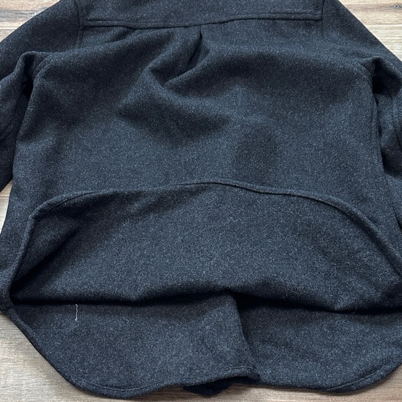 Anian Women's Black Button Down Shirt - Picture 14 of 16